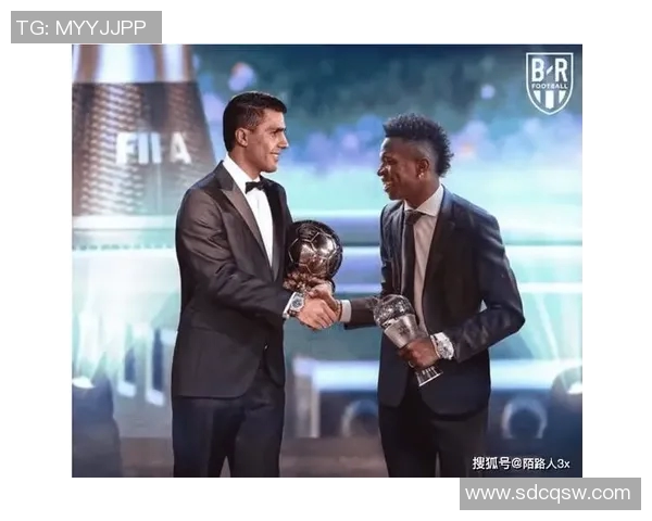 亚洲足球先生评选揭晓引发热议球迷热议明星球员表现与未来发展